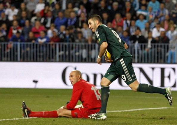 Dù Benzema có được bàn rút ngắn tỉ số ở phút 82 nhưng đã quá muộn với đội bóng Thủ đô Madrid.